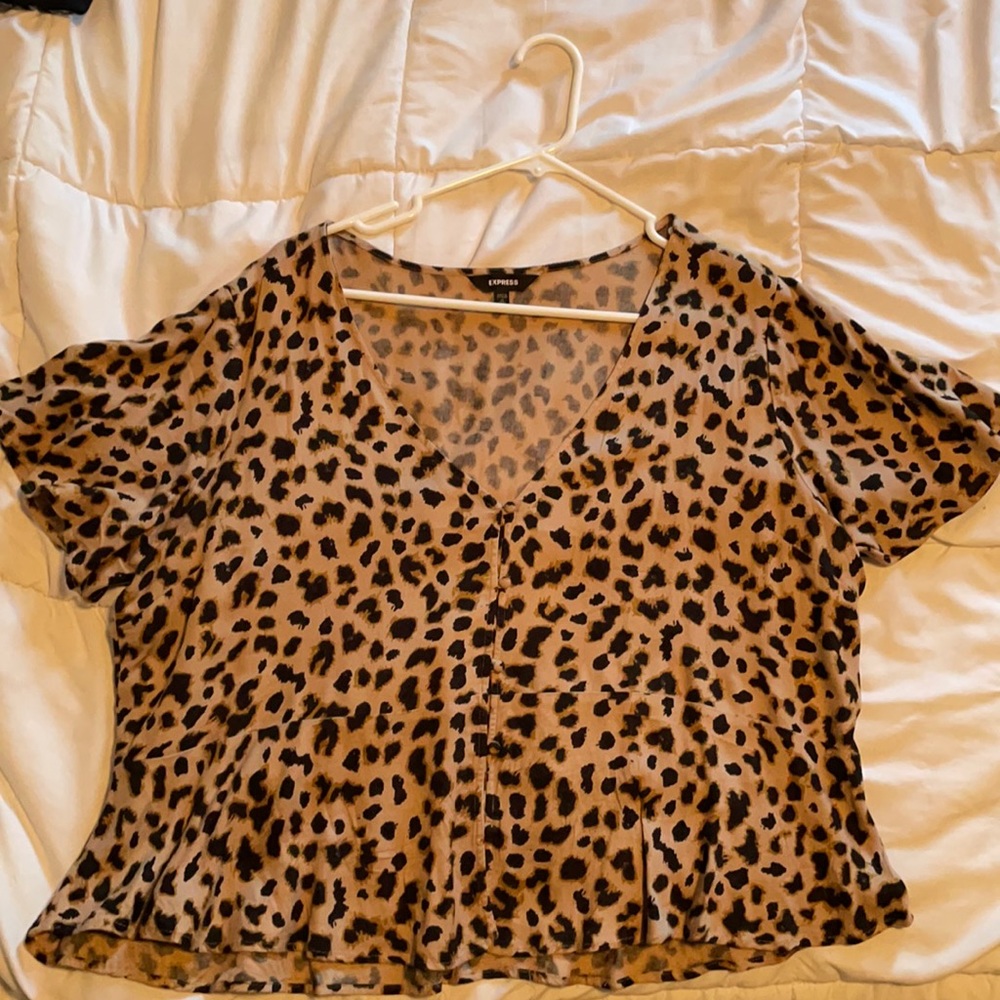 Crop shirt